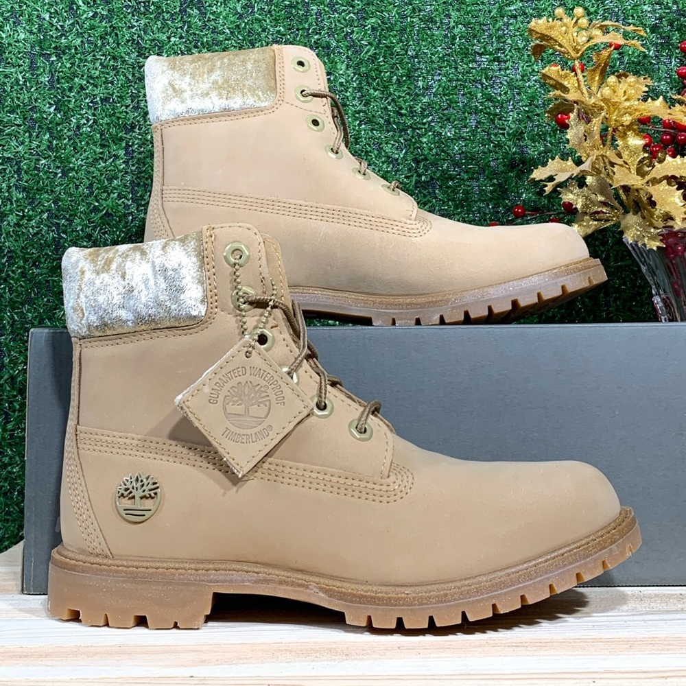 🆕 Timberland women’s premium 6 in Waterproof boot. - Picture 2 of 8